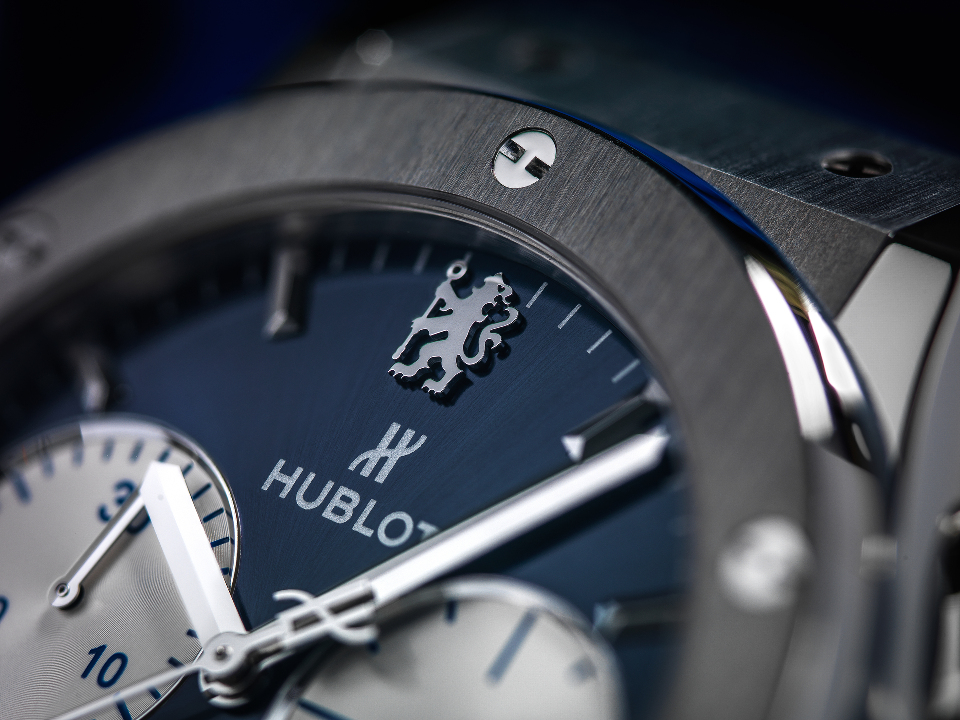 l_hublot-classic-fusion-chronograph-chelsea-detail-1